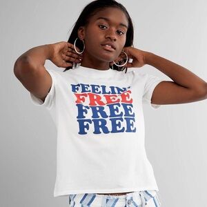 Billabong Women’s FEELIN' FREE' Graphic Tee | Cropped, Boxy | Size M